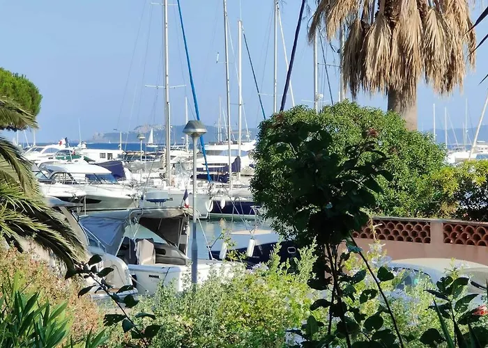 Jm - Le Temps D'une Escale アパート