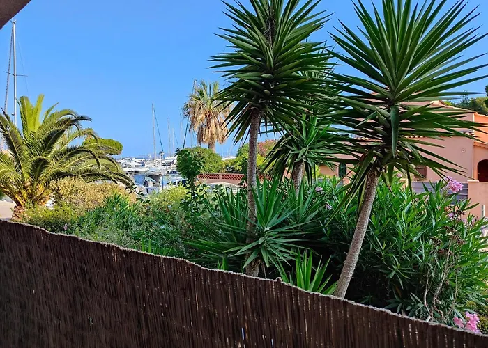 Jm - Le Temps D'une Escale イエール